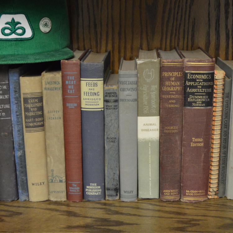  bookshelf with books displayed